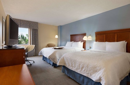 Doral Hotel | Hampton Inn Miami-Airport West