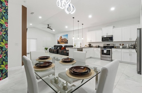 Tampa House | Hard Rock Luxury Home