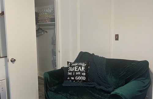 East County Civic Group Apartment | Harry Potter Room of Requirement Cozy 1-bedroom private apartment patio, kitchen