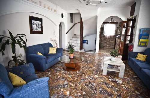 Perissa Hotel | Holiday Beach Resort