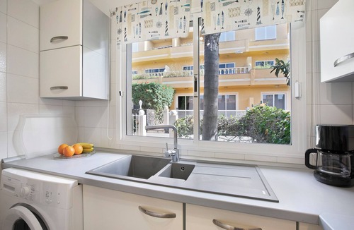 La Quinta Apartment | Holiday Home 'Casa Daniela' with Sea View, Wi-Fi and Air Conditioning