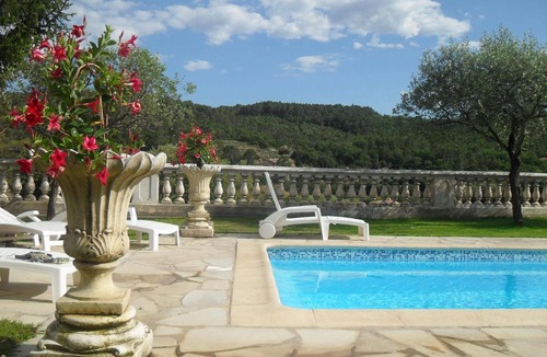 Cabasse House | Holiday home "Chez brunette