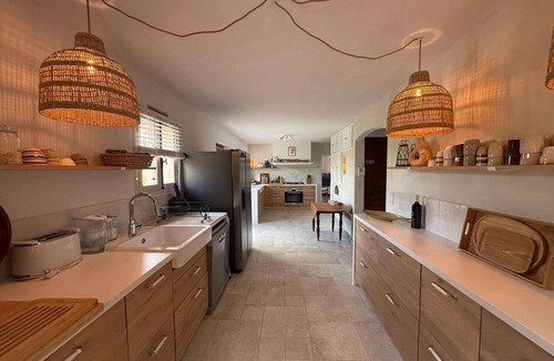 Flayosc House | Holiday Home in Flayosc with Pool and Terrace