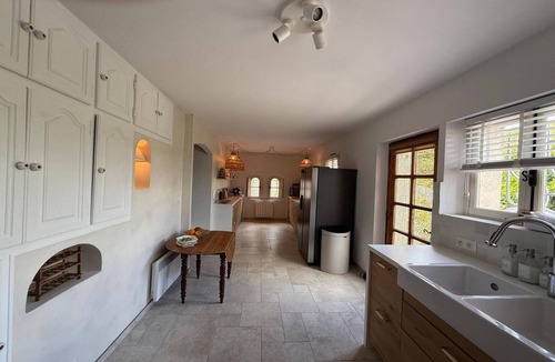 Flayosc House | Holiday Home in Flayosc with Pool and Terrace