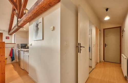 Noyarey House | Holiday Home 'Maison' with Mountain View and Wi-Fi