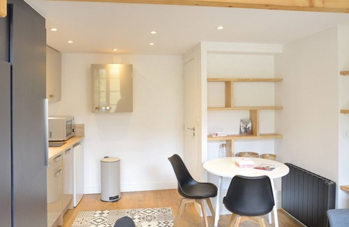 Grande Cote - Annonciade Apartment | Holiday Home “Neyret” with Wi-Fi