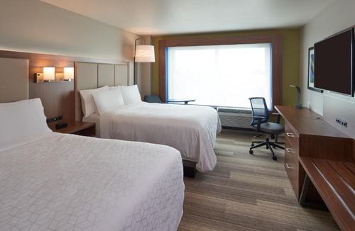 Doral Hotel | Holiday Inn Express Doral Miami by IHG