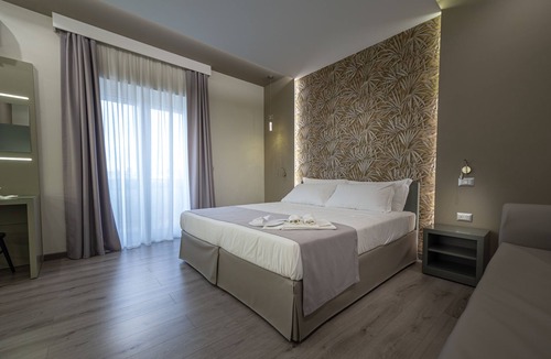 Trinitapoli House | Holygold Suite