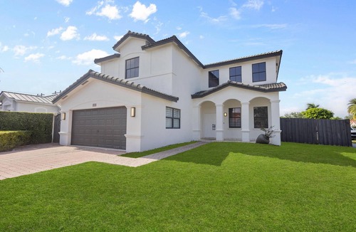 Ludlam House | Home Sweet Home