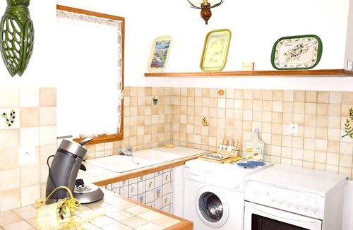 Sias Apartment | Homerez - Amazing apartement for 6 ppl. with shared pool at La Roche-sur-le-Buis
