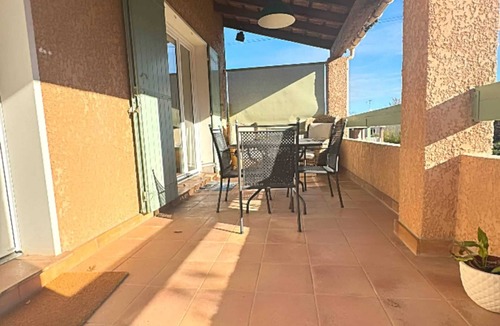 Les Mayons Apartment | Homerez - Apartment in Les Mayons