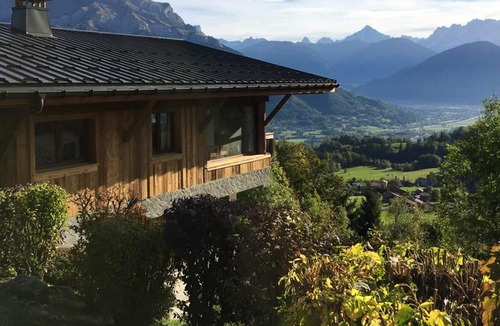 Cordon Ski Chalet | Homerez - Big chalet for 12 ppl. with terrace and balcony at Cordon