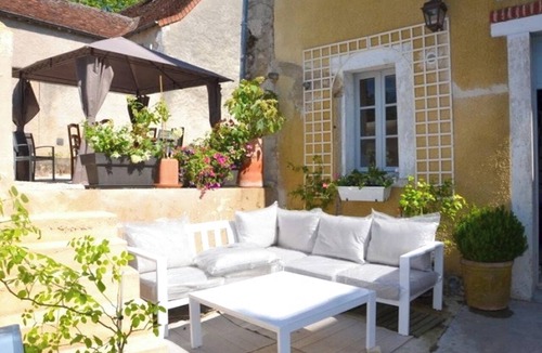 Le Blanc House | Homerez - House in Le Blanc