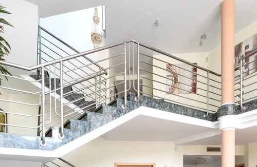 Adeje Villa | Homerez - Large villa with swimming pool and garden