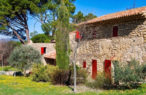 Ansouis Villa | Homerez - Villa in Ansouis