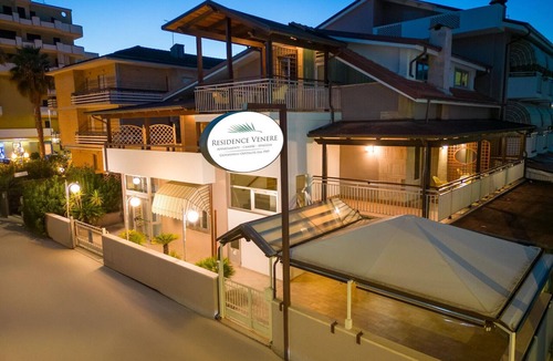 Alba Adriatica Apartment | Homiday - Residence Venere, Interior 12