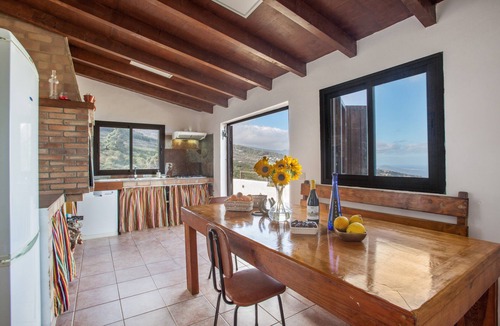 San Juan de la Rambla House | Horizons to Teide and the Ocean