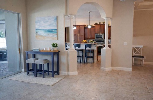 Lakeland Highlands House | Hot tub retreat - near Tampa & Orlando