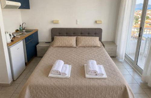 Pythagorio House | Hotel Antonios