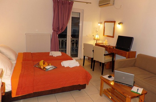 Vathi Hotel | Hotel Aria