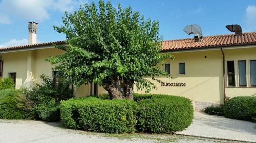Laura House | Hotel Casale 900