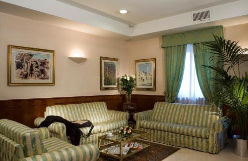 Castel Giubileo Hotel | Hotel Castle