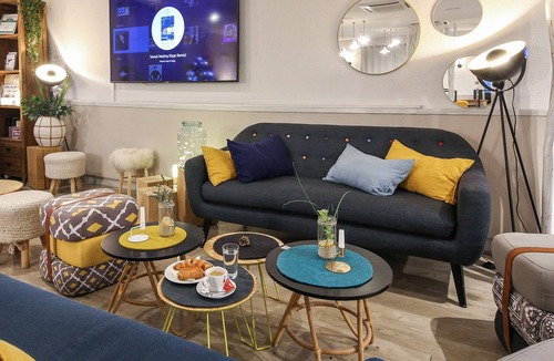Bron Hotel | Hotel Kyriad Lyon Est - Bron Eurexpo Le Cottage