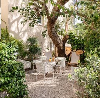 La Croix-Valmer Hotel | Hotel La Bienvenue