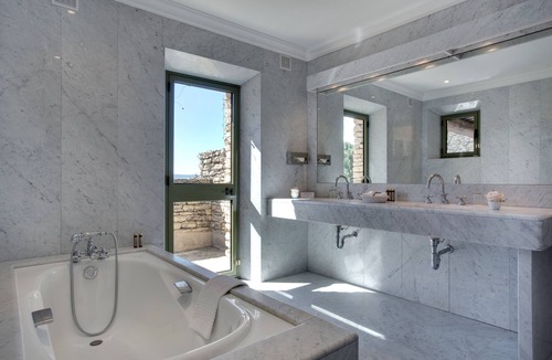 Gordes Hotel | Hotel Les Bories & Spa