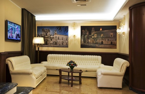 Sulmona Hotel | Hotel Rojan