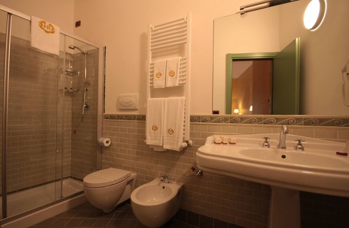 Sulmona Hotel | Hotel Rojan