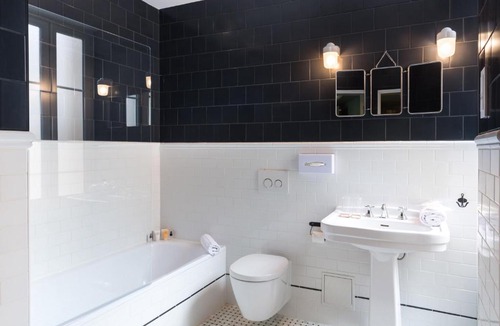 Les Cordeliers Hotel | Hôtel Silky by HappyCulture