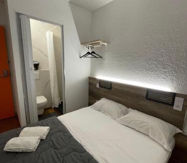 Frontignan Hotel | HOTEL THANIA Sète Frontignan