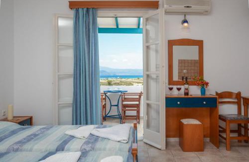 Agios Prokopios Apartment | Hotel Three Lakes