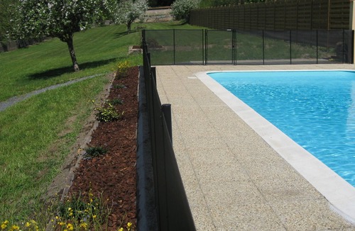 Varenne-Saint-Germain Cottage | house private swimming pool, possibility 32 personnes with the dependances