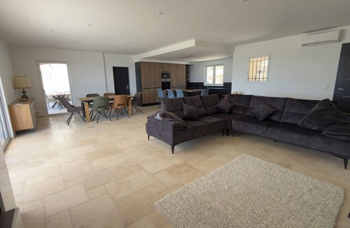 Seillans House | House with a sea view—perfect for a family vacation—in the town of Seillans