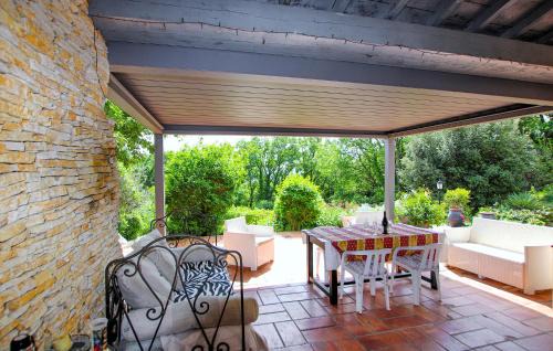 Saint-Marcel-d'Aredeche House | House Wooded Hill
