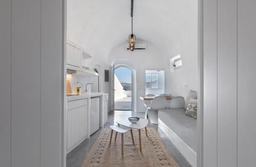 Akrotiri House | I-Sol
