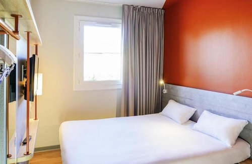 Aubenas Hotel | Ibis Budget Aubenas
