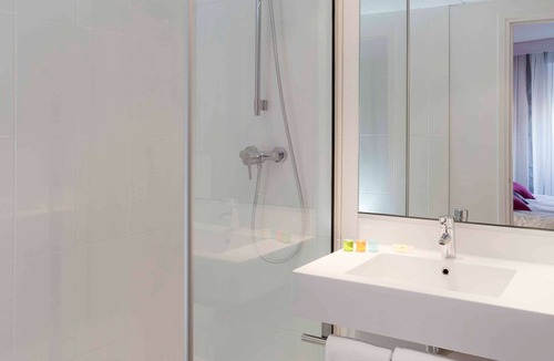 Quartier Hyper-Centre Hotel | ibis Styles Grenoble Centre Gare