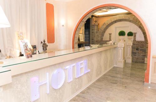 Piane d'Archi-Quadroni Hotel | Il Castello di Perano