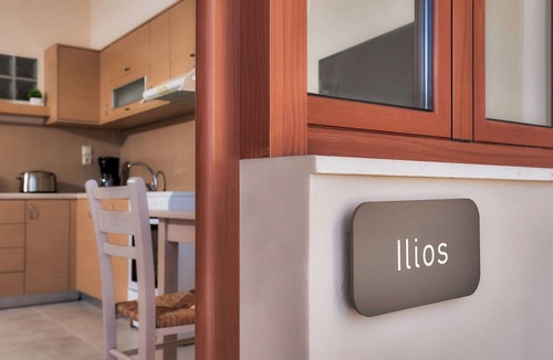 Agia Pelagia Apartment | "Ilios" apartment - 1 Bedroom Apt/Sea view/Shared Pool/Sleeps 4