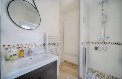 Le Suquet Apartment | Immogroom-Suquet-AC-Wifi-close to the beaches