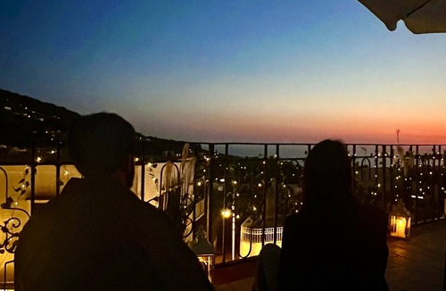 Anacapri Apartment | In the center,10 minutes to the beach.Pet friendly