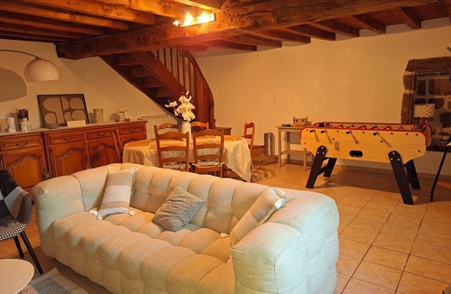 La Villetelle House | In the Footsteps of the Creuse Masonry Masters