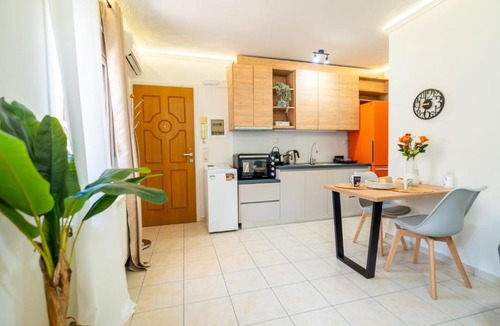 Nea Alikarnassos Apartment | Irida Cozy Apartment
