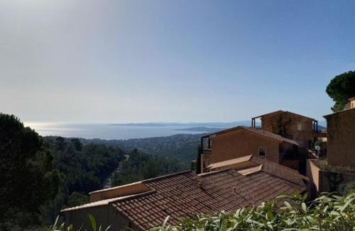 Les Issambres Apartment | IS090- 891 LES ISSAMBRES T3 cabine 6 couchages, piscine et parking
