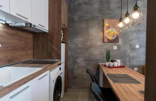 Thessaloniki City Centre Apartment | J Villaras