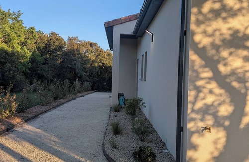Grignan Villa | Jardin de Sévigné: Pool & Brunch - Grignan