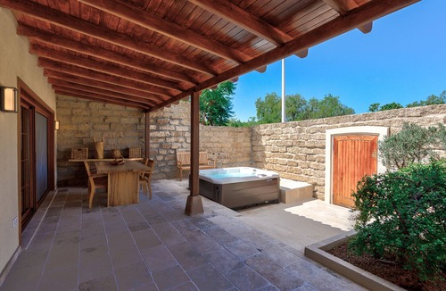 El Duque Ski Chalet | JARDINES DEL DUQUE
